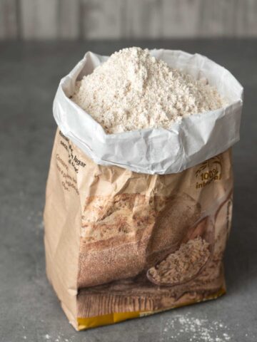 Spelt flour