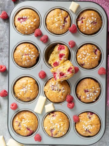 raspberry white chocolate muffins