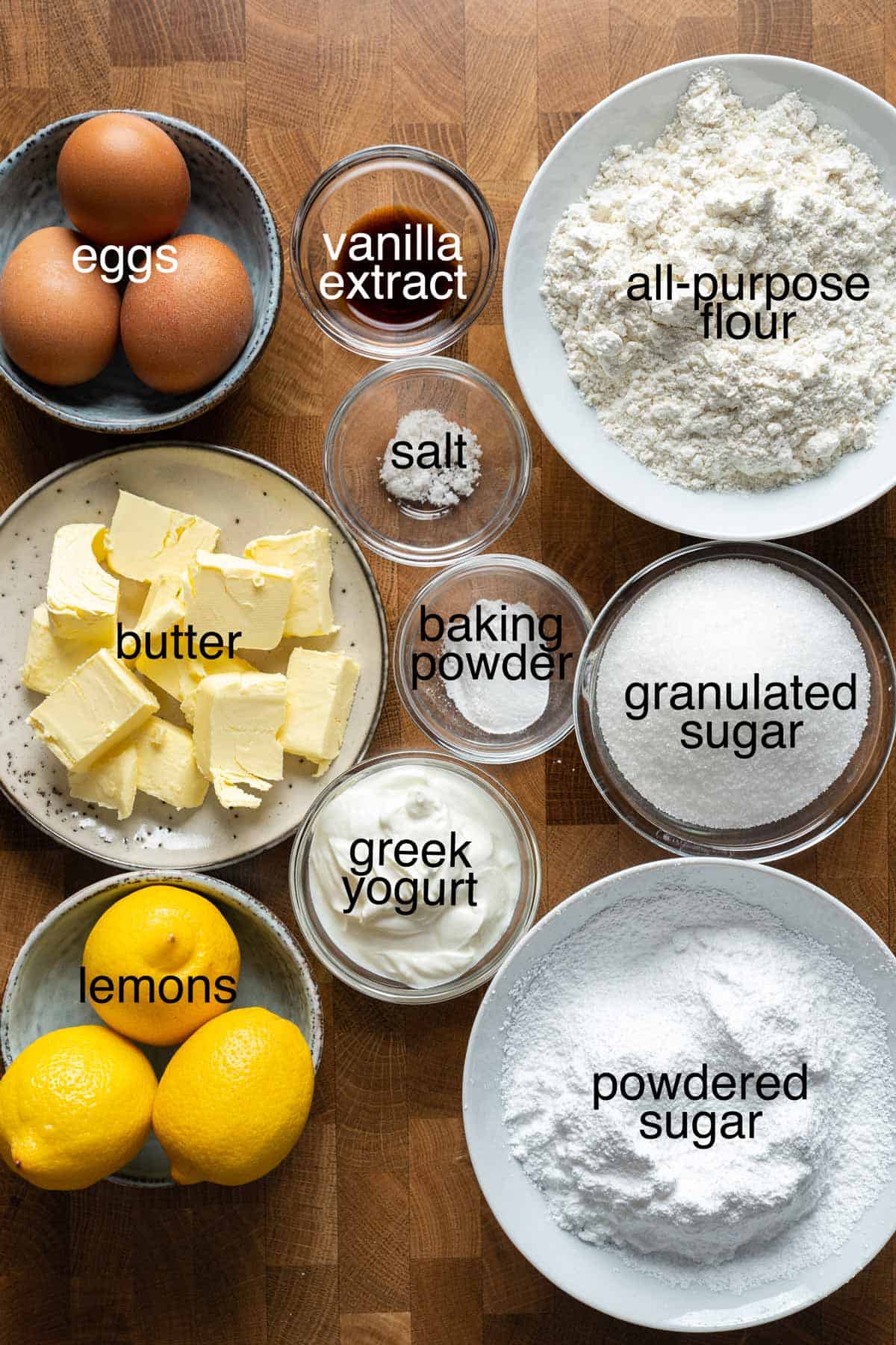 Ingredientes para hacer bizcocho de limón.