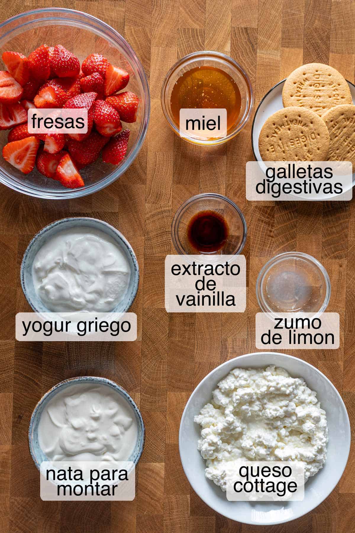 ingredientes en una mesa.